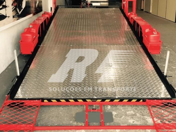 Carretinha Reboque Plataforma Basculante para Transporte de Carros com 02 Eixos – Tela